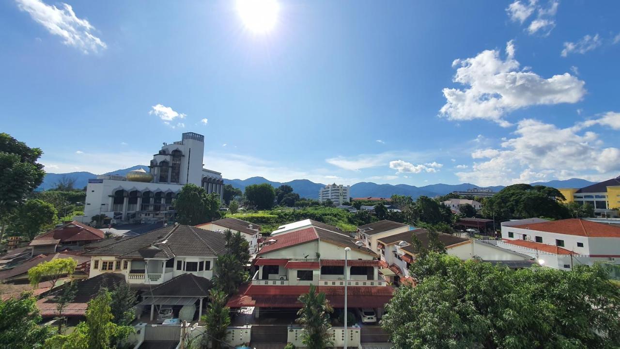 Kinta River Front Suites Ipoh By Beestay Exteriör bild